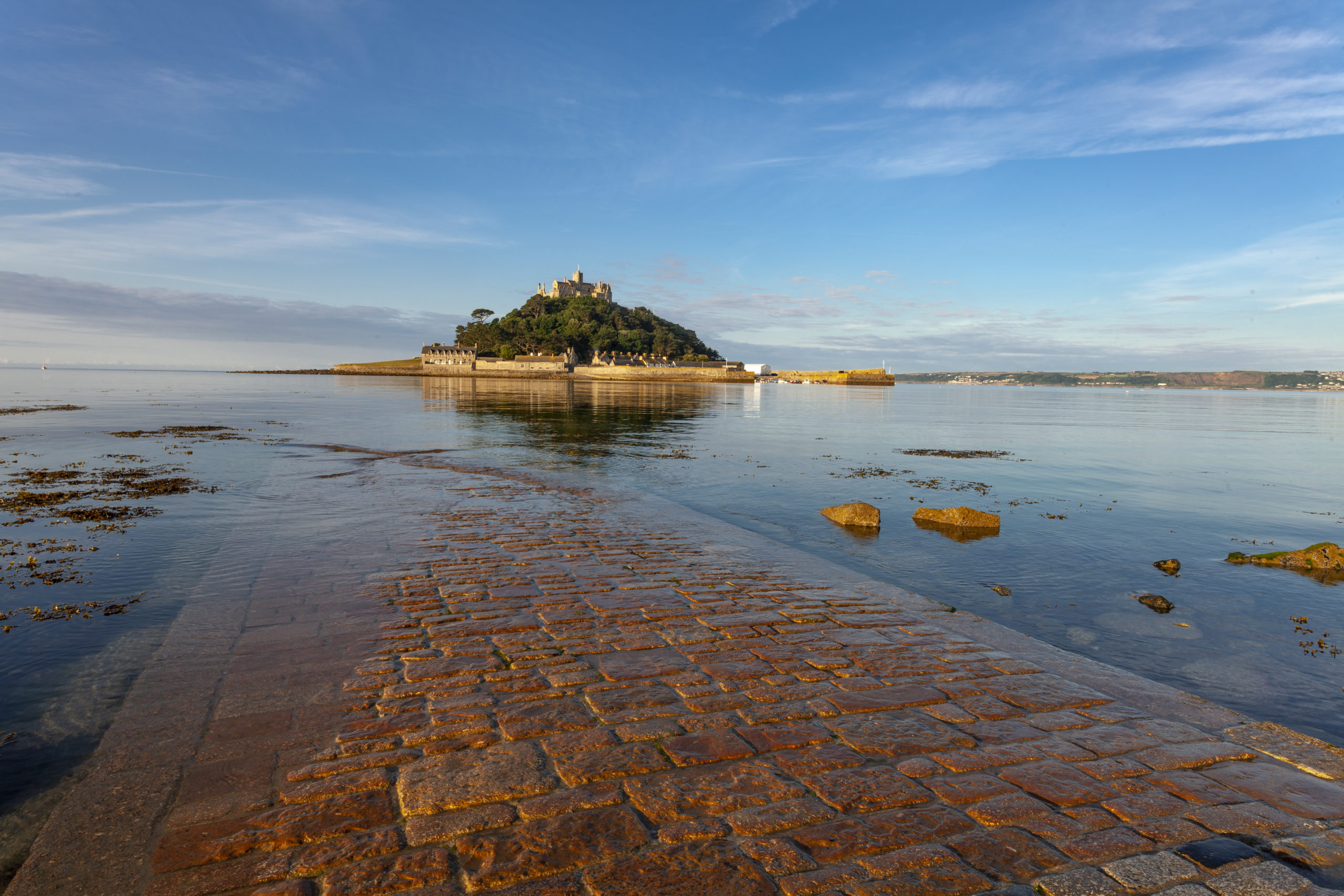 Cobbled causeway from Marazion to St Michael's Mount